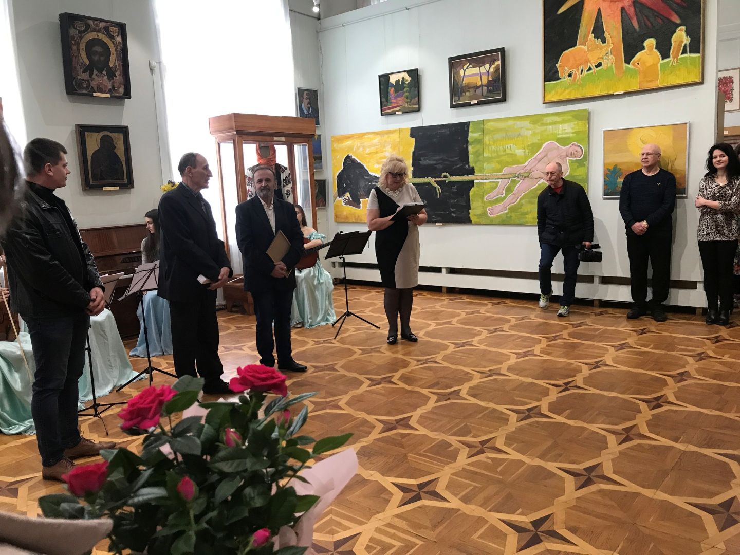 Відкриття виставки Заслуженого діяча культури України Жулінського М. В.